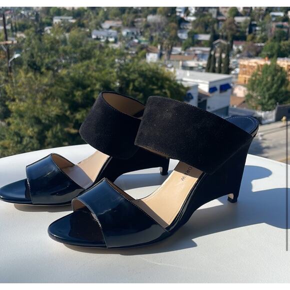 Paul Andrew Black Open Toe Patent Velvet Wedge Sandals - Picture 3 of 14